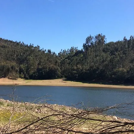 Semesterbostad Vivenda Festina Lente