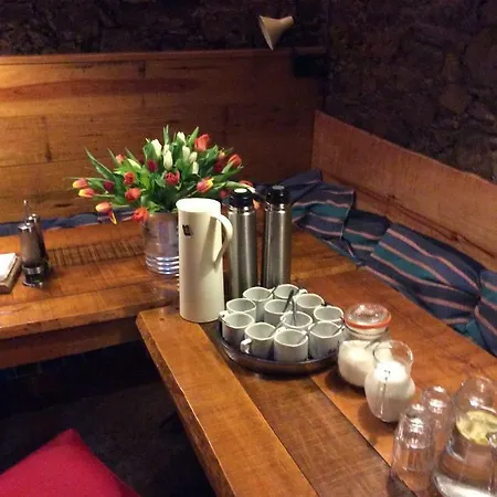 Vivenda Festina Lente *